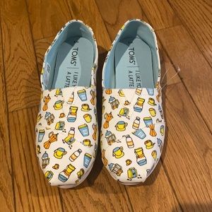 NWT Toms “I Like You A Latte” size 8